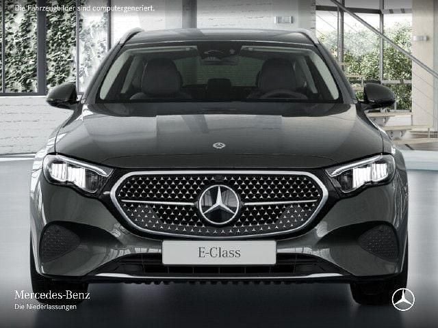 Gebraucht Mercedes E300 313 PS (230 kW) 2024