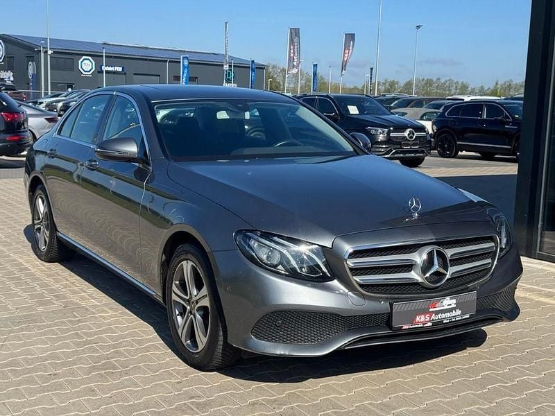 Usata Mercedes E220 194 CV (142 kW) 2017 Grigio Berlina