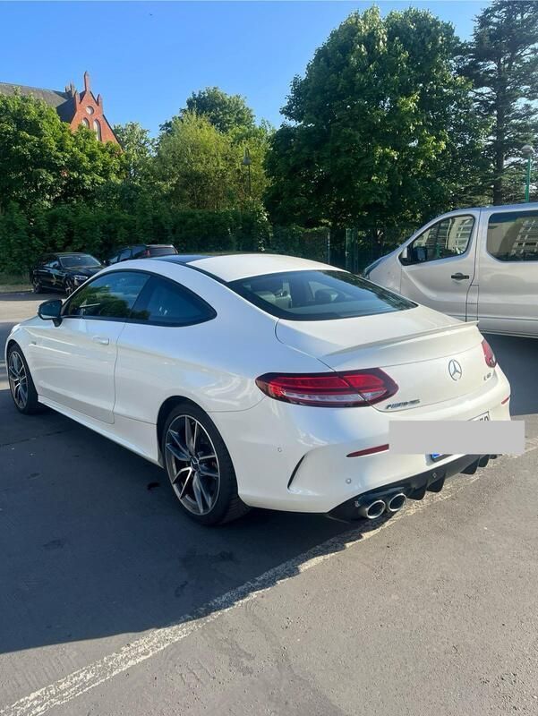 Weiß Gebraucht 2019 Mercedes C43 AMG AMG Coupé | 46.900 € (Fairer Preis) - Bild 1/4
