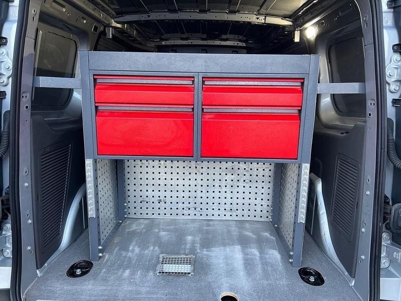 Gebraucht Ford Transit Connect 101 PS (74 kW) 2024 Silber Van / Kleinbus