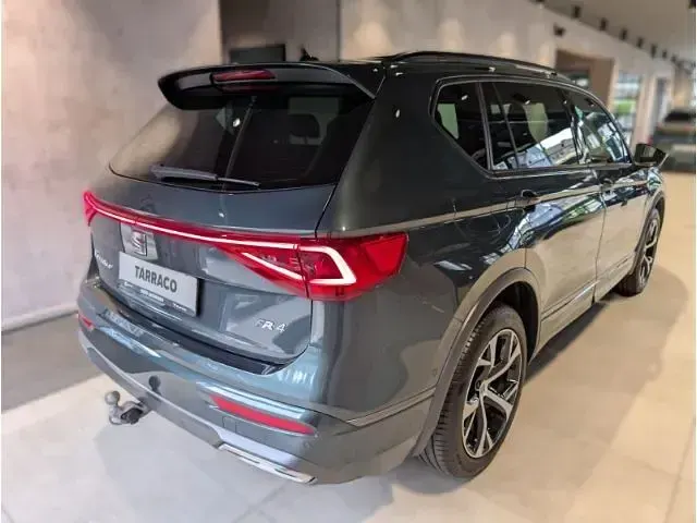 Gebraucht Seat Tarraco 4Drive 200 PS (147 kW) 2024 Dunkelgruen SUV