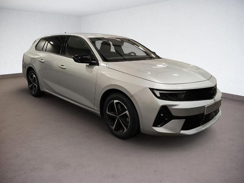 Gebraucht Opel Astra 131 PS (96 kW) 2024 Silber Kombi