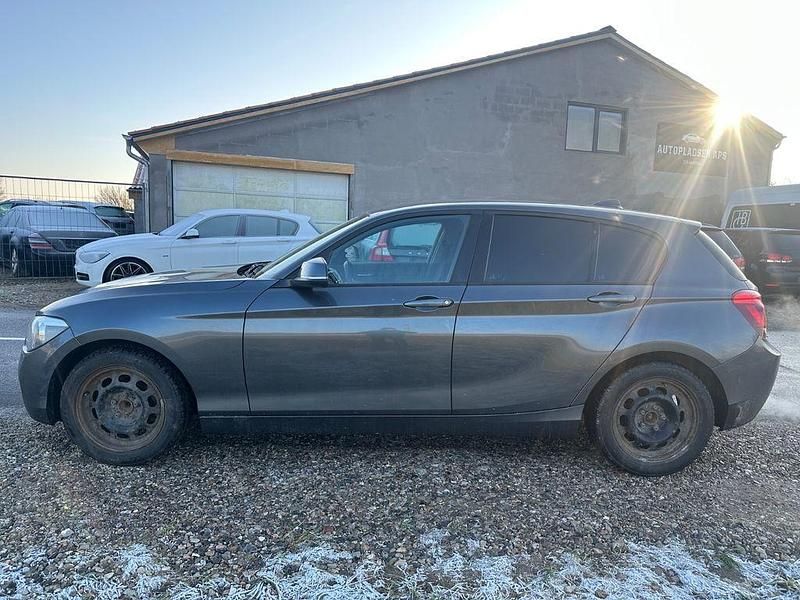 Gebraucht BMW 116 136 PS (100 kW) 2012 Grau Kleinwagen