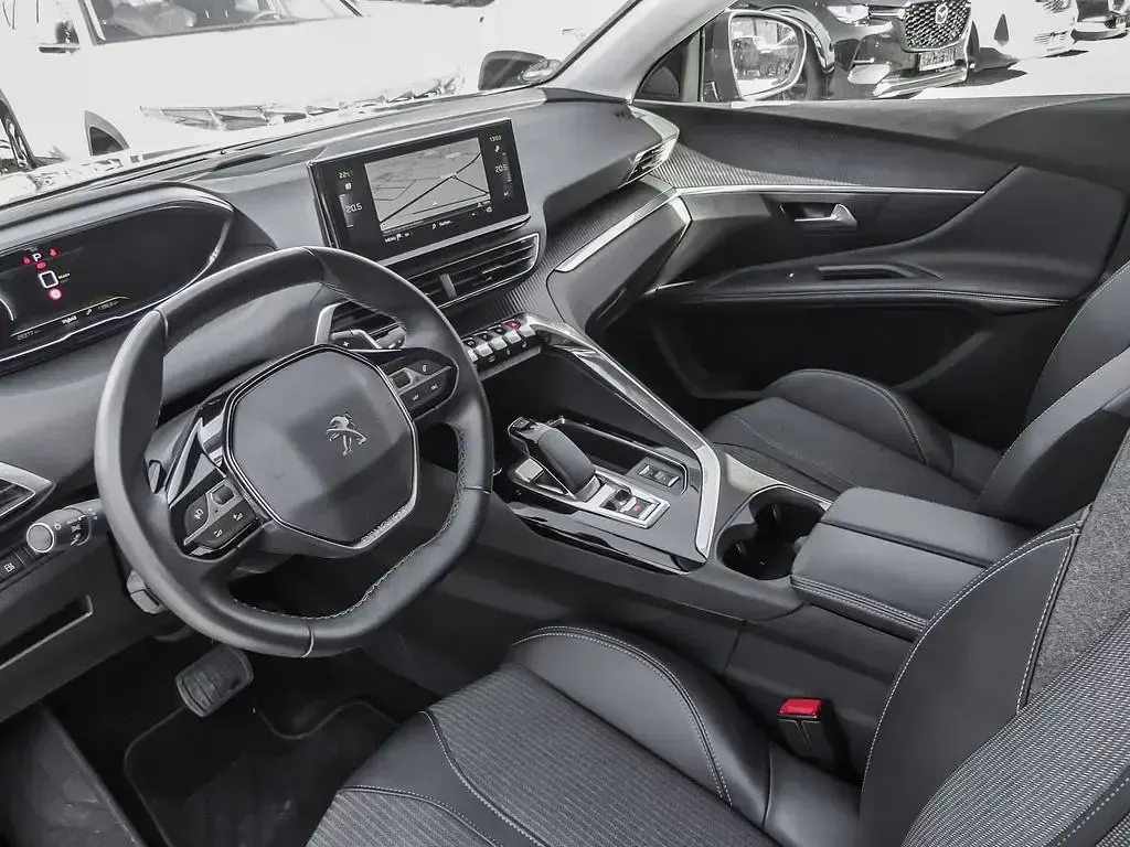 Gebraucht Peugeot 3008 Allure 224 PS (164 kW) 2022 Blau SUV
