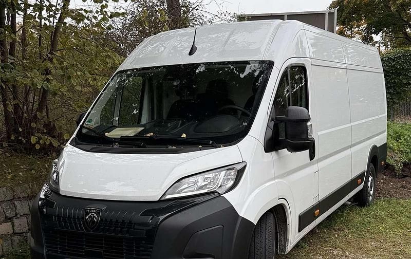 Gebraucht Peugeot Boxer 179 PS (131 kW) 2024 Van