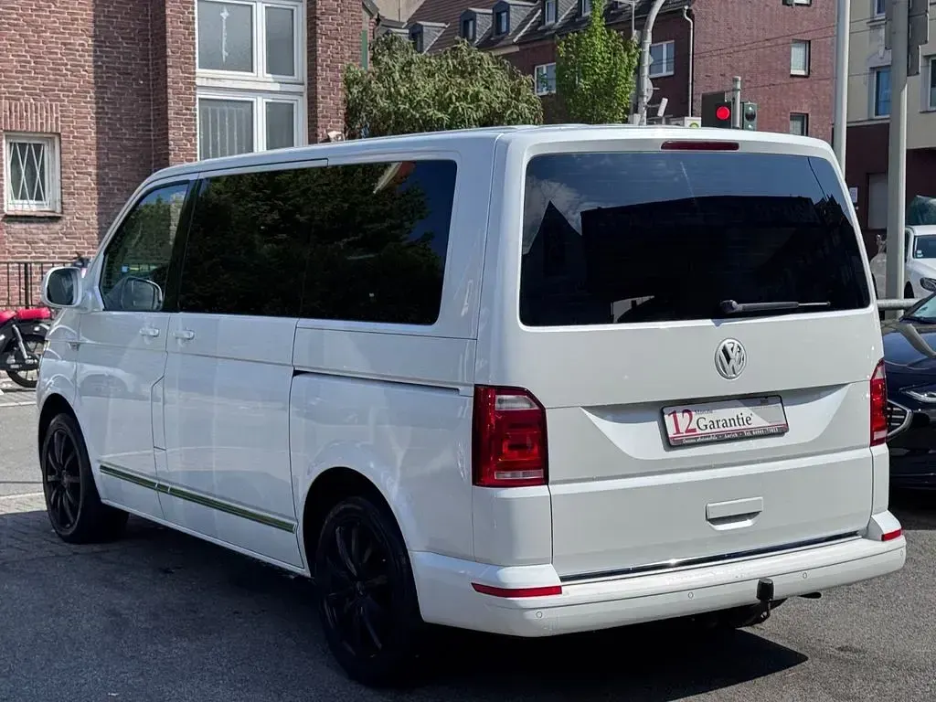 Gebraucht VW T6 Highline 204 PS (150 kW) 2016 Weiß Van