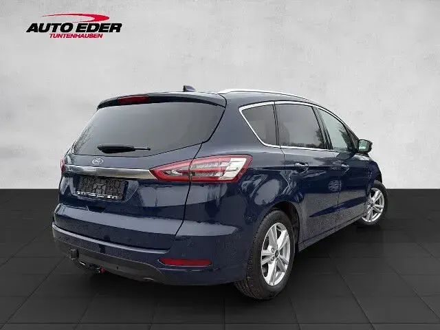 Używany Ford S-MAX S 150 KM (110 kW) 2022 Niebieski Minivan