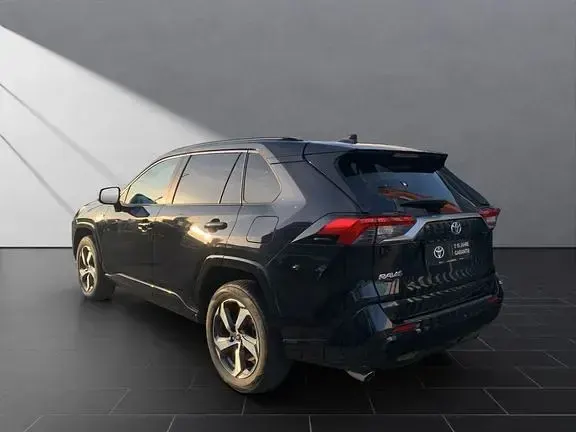 Gebraucht Toyota RAV4 Hybrid Plus 306 PS (225 kW) 2022 Schwarz SUV