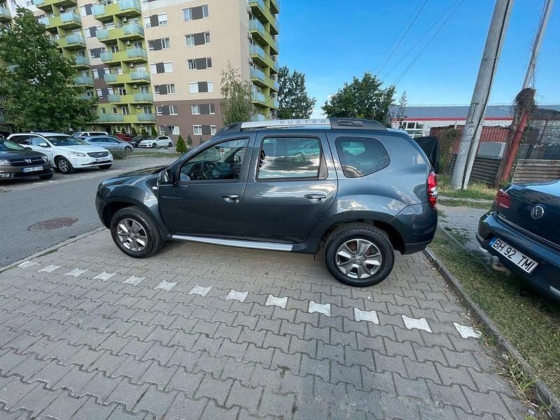 Gebraucht Dacia Duster Prestige 125 PS (91 kW) 2015 Grau SUV