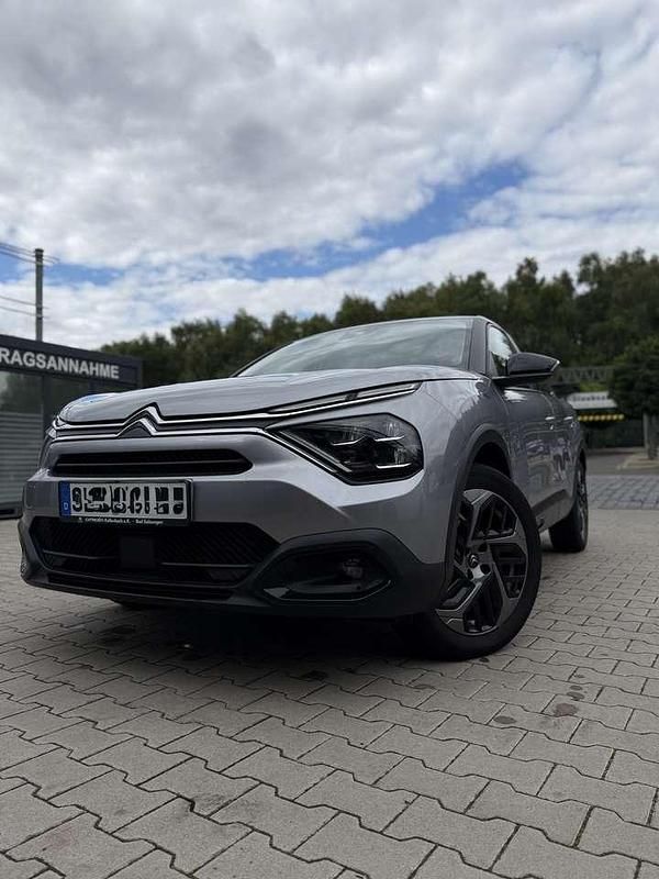 Gebraucht Citroën C4 Feel 131 PS (96 kW) 2022 Limousine