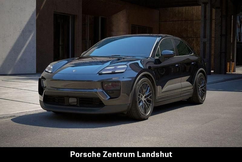 Tiefschwarzmetallic Neu 2025 Porsche Macan SUV | 99.800 € (Superpreis) - Bild 1/4