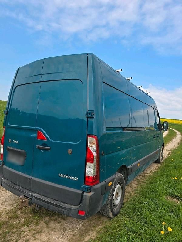 Second-hand Opel Movano 2013 Verde Monovolum