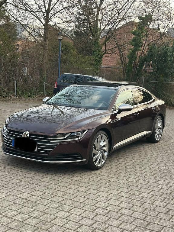 Gebraucht VW Arteon 239 PS (175 kW) 2018 Rot Kleinwagen