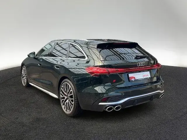 Gebraucht Audi S5 Ambiente 367 PS (269 kW) 2025 Individuallackierungen audi exclusive Kombi