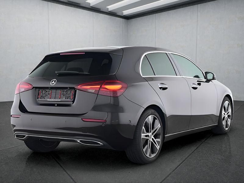 Gebraucht Mercedes A220 190 PS (139 kW) 2024 Schwarz Limousine