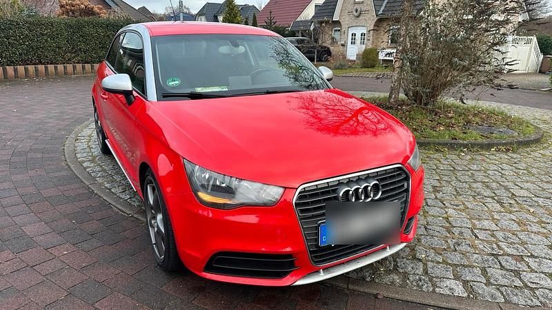 Gebraucht Audi A1 Design 85 PS (62 kW) 2012 Rot Kleinwagen