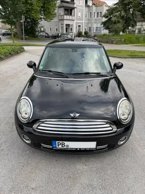 Gebraucht Mini ONE 75 PS (55 kW) 2010 Schwarz Kleinwagen
