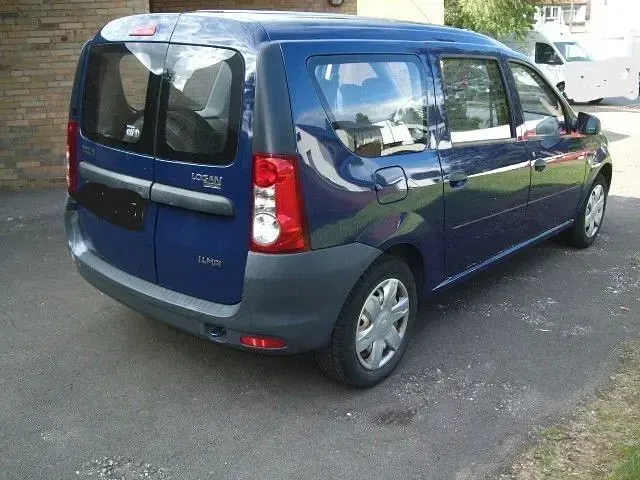 Gebraucht Dacia Logan MCV 75 PS (55 kW) 2009 Blau Limousine