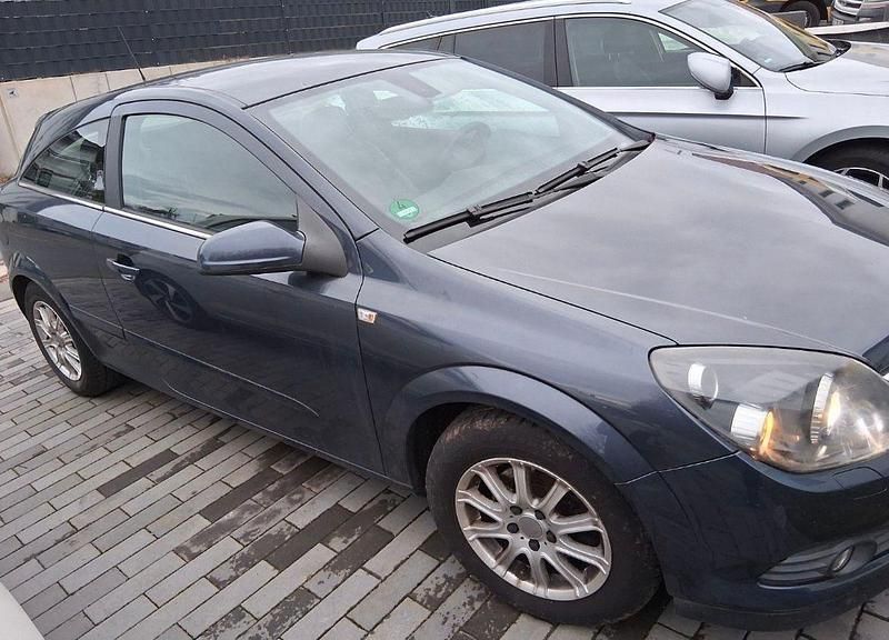 Gebraucht Opel Astra GTC 116 PS (85 kW) 2009 Blau Coupé