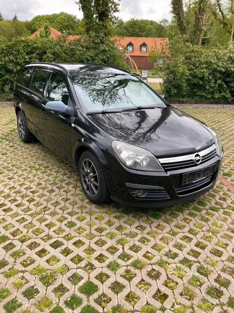 Gebraucht Opel Astra 90 PS (66 kW) 2007 Schwarz Kombi