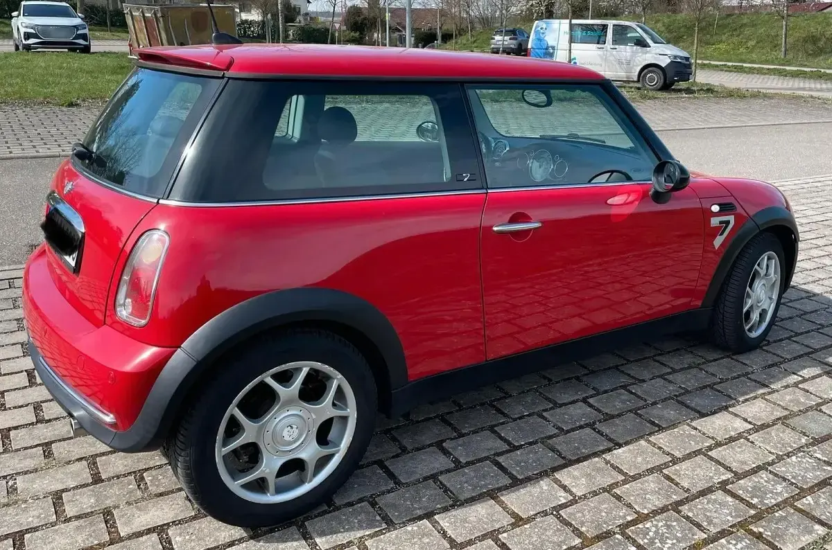 Occasion Mini Cooper Seven 90 PK (66 kW) 2006 Rood Hatchback