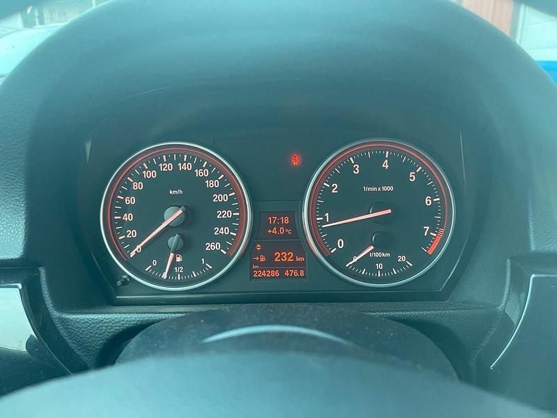 Gebraucht BMW 320 170 PS (125 kW) 2008 Schwarz Coupé