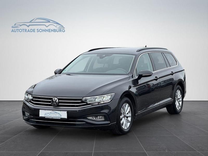 Gebraucht VW Passat IQ Drive 150 PS (110 kW) 2021 Grau Kombi