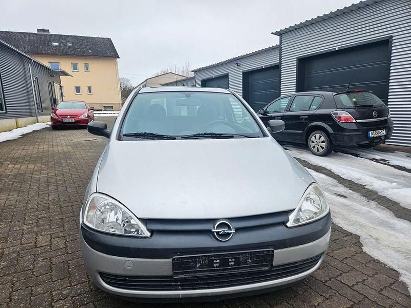 Gebraucht Opel Corsa Comfort 58 PS (42 kW) 2002 Silber Kleinwagen