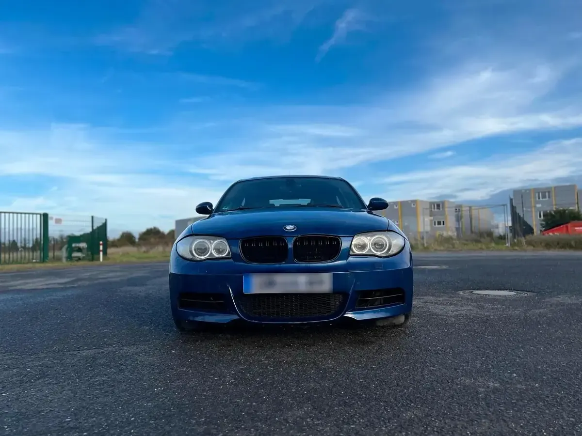 Gebraucht BMW 130 Performance 265 PS (194 kW) 2005 Blau Kleinwagen