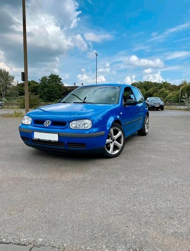 Blau Gebraucht 1999 VW Golf IV Coupé | 1.200 € (Fairer Preis) - Bild 1/4