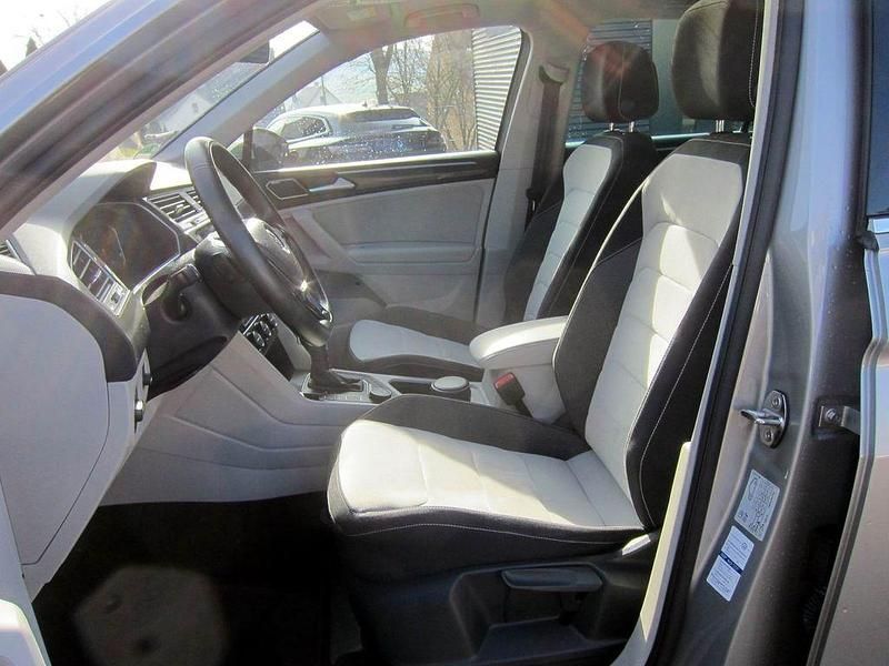 Gebraucht VW Tiguan Highline 190 PS (139 kW) 2019 Silber SUV