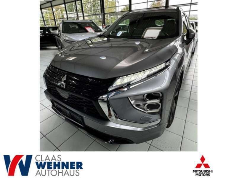 Platinumgrau (m) Gebraucht 2022 Mitsubishi Eclipse Cross Plus SUV | 23.900 € (Fairer Preis) - Bild 1/4