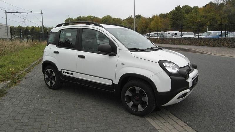 Weiß Gebraucht 2019 Fiat Panda Cross Cross Kleinwagen | 8.400 € (Superpreis) - Bild 1/4