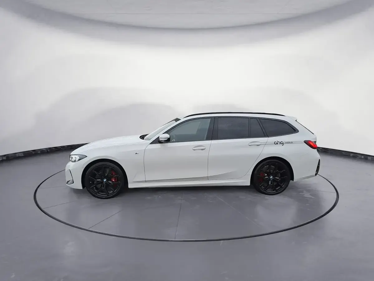 Gebraucht BMW 320 Performance 190 PS (139 kW) 2025 Kombi