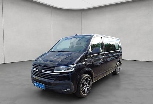 Gebraucht VW Multivan Trendline 150 PS (110 kW) 2022 Schwarz Van