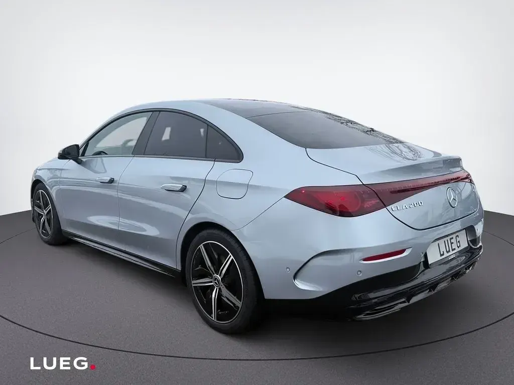Gebraucht Mercedes CLA200 Night 184 PS (135 kW) 2026 Silber Limousine