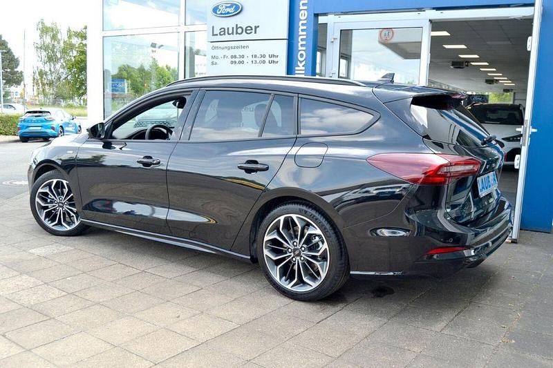 Neu Ford Focus ST-Line X 155 PS (114 kW) 2025 Agate black Kombi