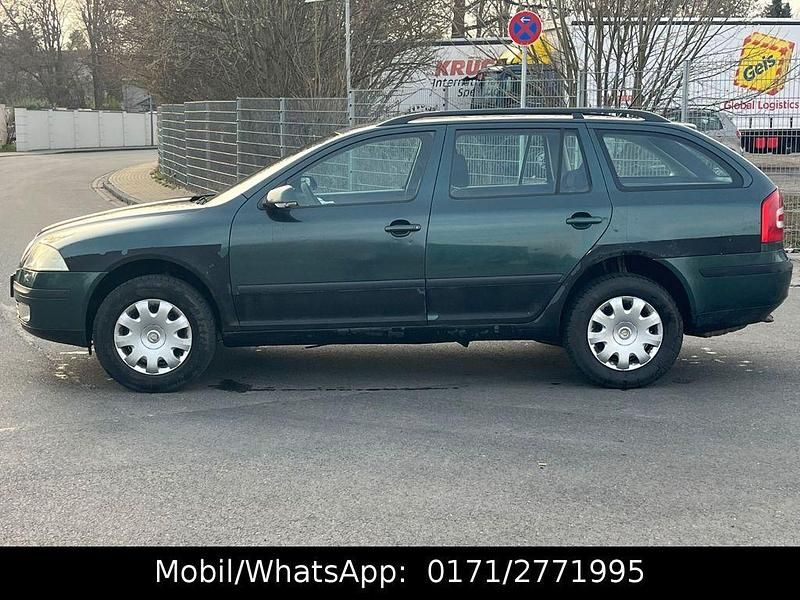 Gebraucht Skoda Octavia Ambiente 105 PS (77 kW) 2007 Grün Kombi