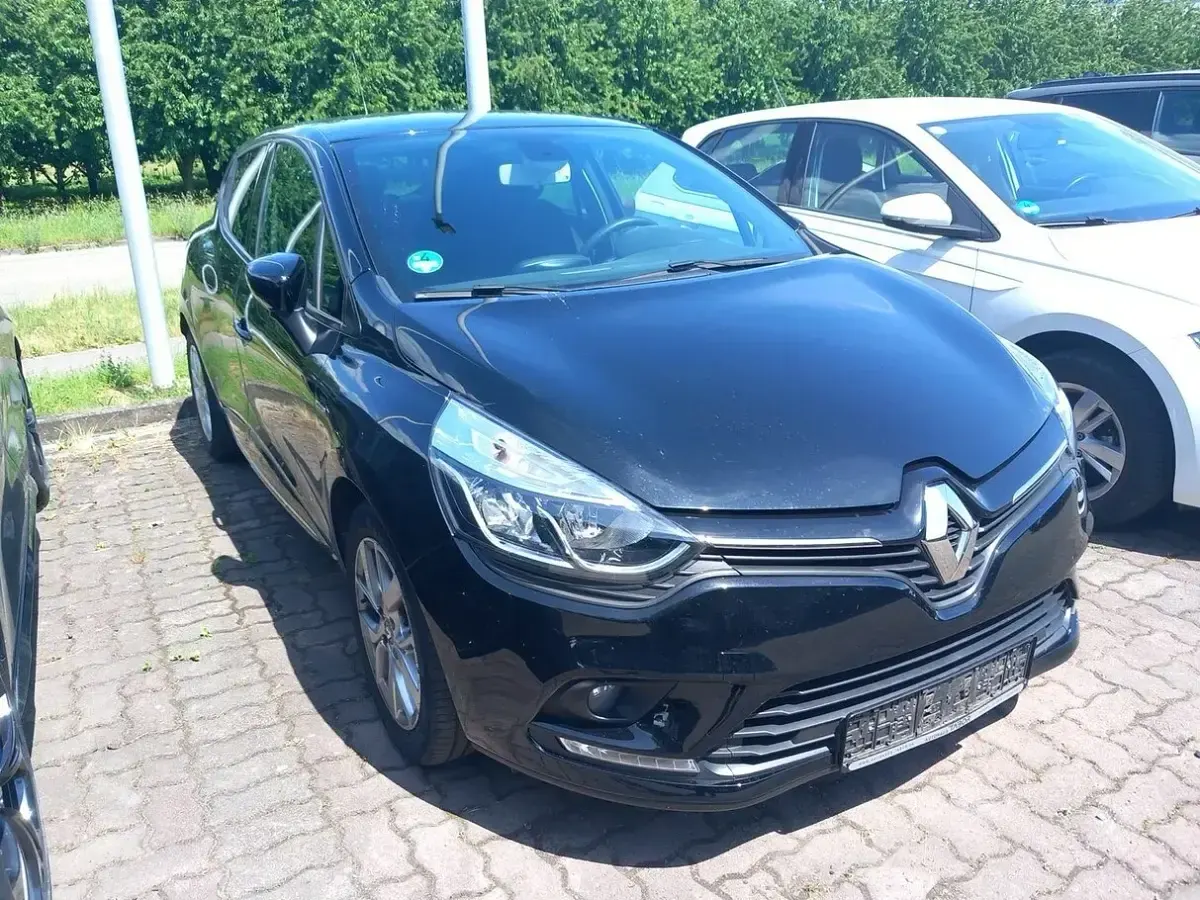 Gebraucht Renault Clio IV LIMITED 90 PS (66 kW) 2019 Schwarz Kleinwagen