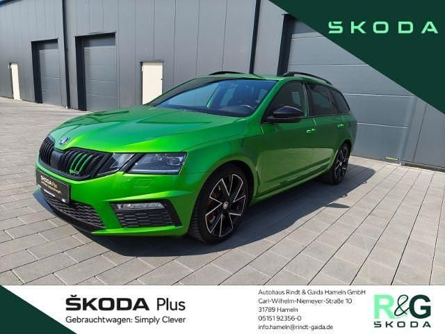 Gruen Gebraucht 2018 Skoda Octavia RS Kombi | 21.590 € (Etwas zu teuer) - Bild 1/4