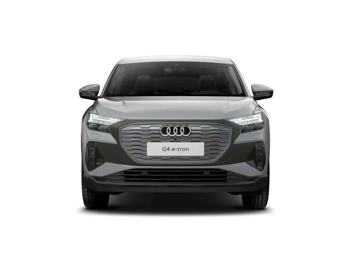 Second-hand Audi Q4 e-tron 210 kW (286 CP) 2025 Gri SUV