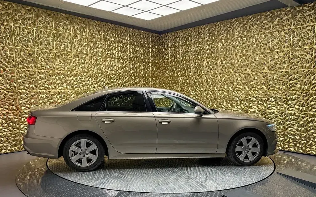 Usata Audi A6 Business 190 CV (139 kW) 2017 Beige Berlina