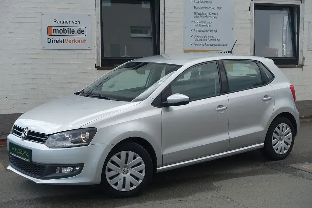 Gebraucht VW Polo Comfortline 90 PS (66 kW) 2012 Silber Kleinwagen