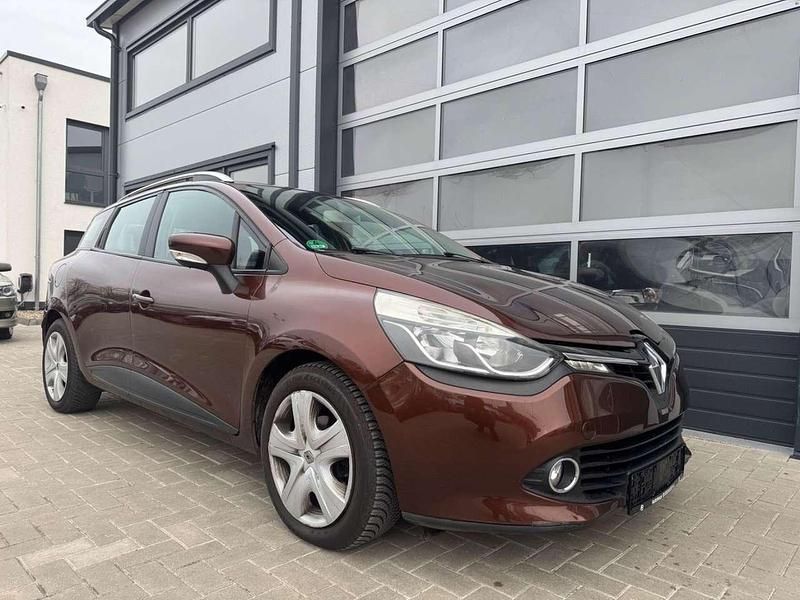 Braun Gebraucht 2014 Renault Clio GrandTour Dynamique Kombi | 3.999 € (Superpreis) - Bild 1/4