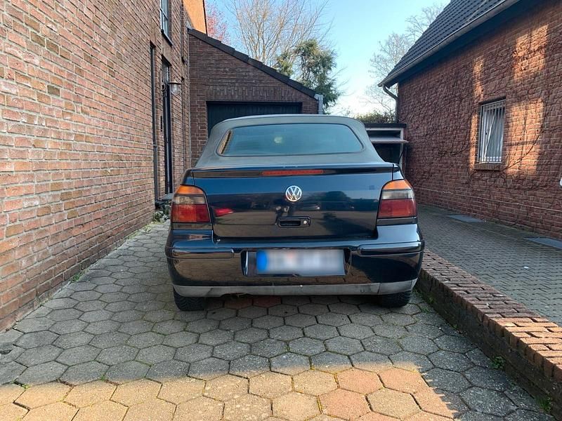 Gebraucht VW Golf Cabriolet 101 PS (74 kW) 2000 Blau Cabrio