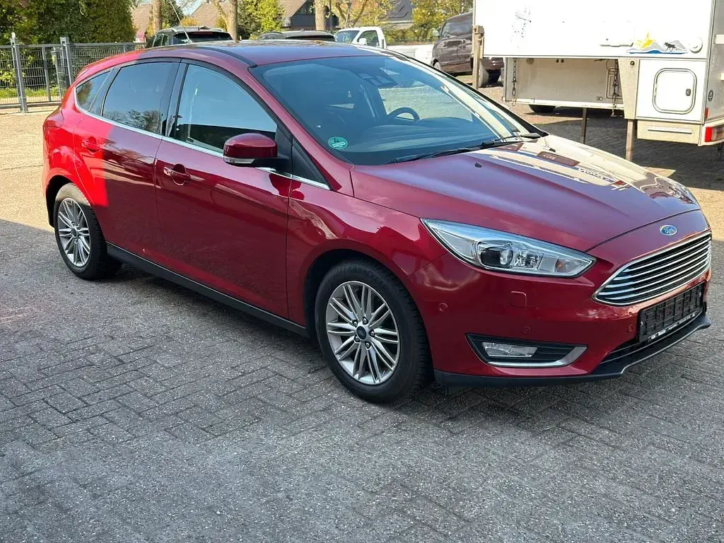 Usata Ford Focus Titanium 150 CV (110 kW) 2017 Rosso Berlina