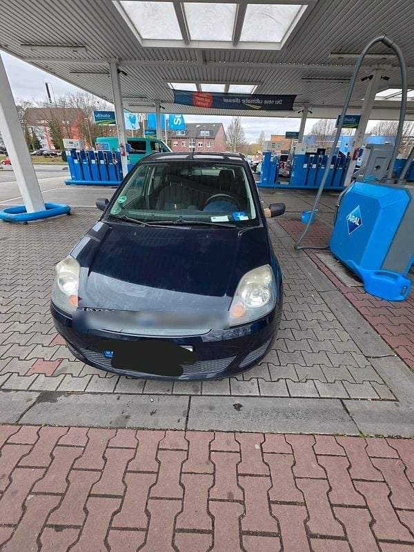 Gebraucht Ford Fiesta 60 PS (44 kW) 2006 Blau Kleinwagen
