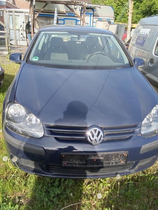 Gebraucht 2004 VW Golf V Limousine | 650 € (Superpreis) - Bild 1/4