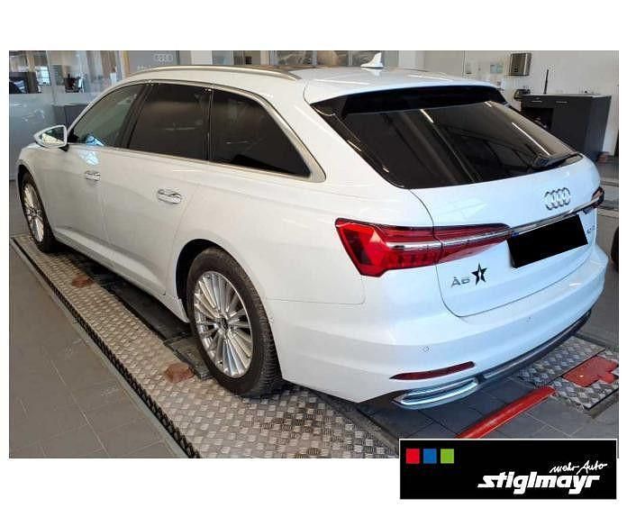 Gebraucht Audi A6 Design 204 PS (150 kW) 2021 Gletscherweiß (metallic) Kombi