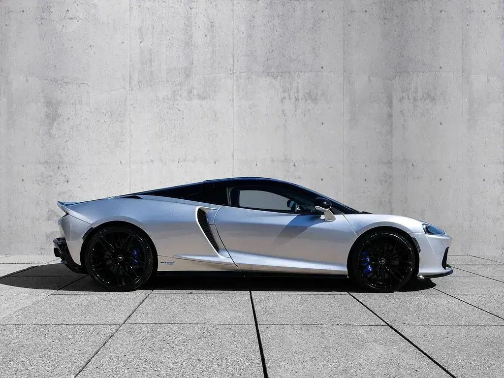 Neu McLaren GTS 634 PS (466 kW) 2026 Supernova silver Coupé